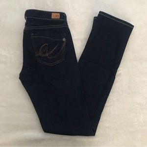 X2 quality Denim Skinny Leg W01 jeans